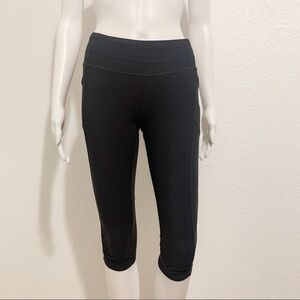 Athleta Crop Leggings